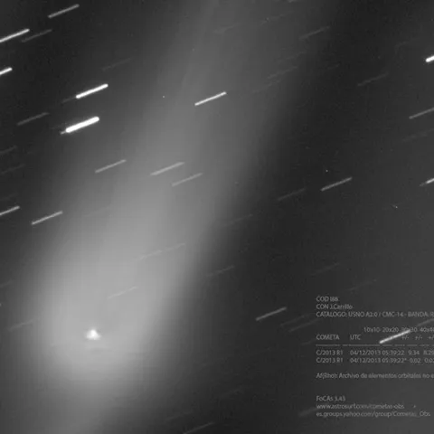 Cometa Lovejoy C/2013 R1 Madrugada del — José Carrillo