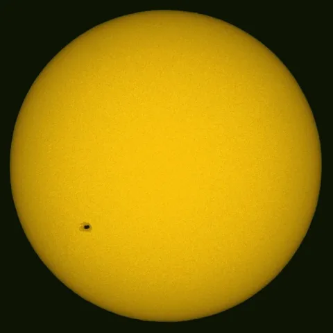 Manchas solares (5) — Juan Antonio Jiménez