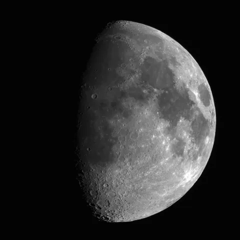 La Luna — Varios autores